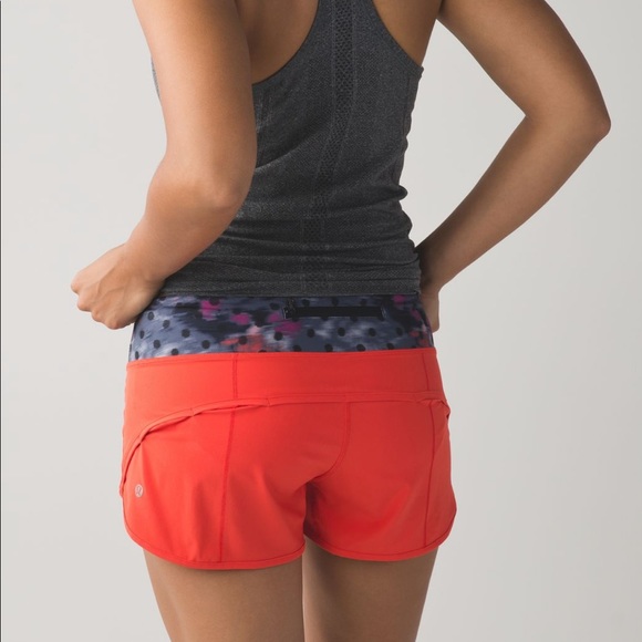 Lululemon speed shorts size 6 - Picture 5 of 5